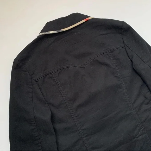 Burberry Black Blazer with Cream Piping - Picture 8 of 13